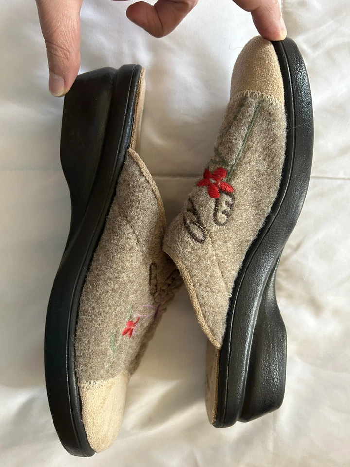 Flexus by Spring Step Women’s 40 Slide Slippers Dragonfly Made In Italy Clogs - Image 2 of 4