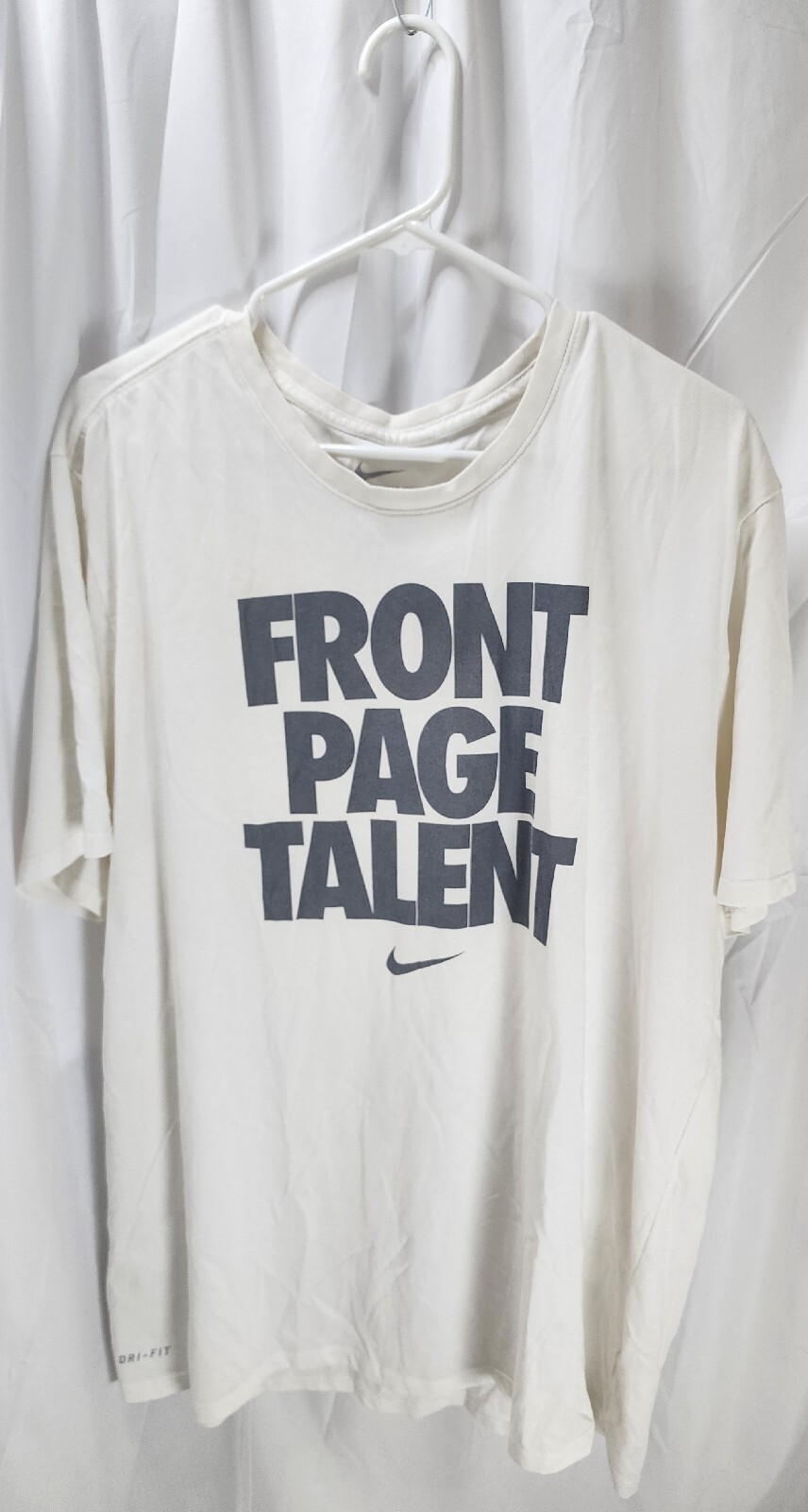 OFF WHITE X NIKE Camicia uomo Nike 2XL pullover bianco spento logo fronte pagina talent t shirt incantevole