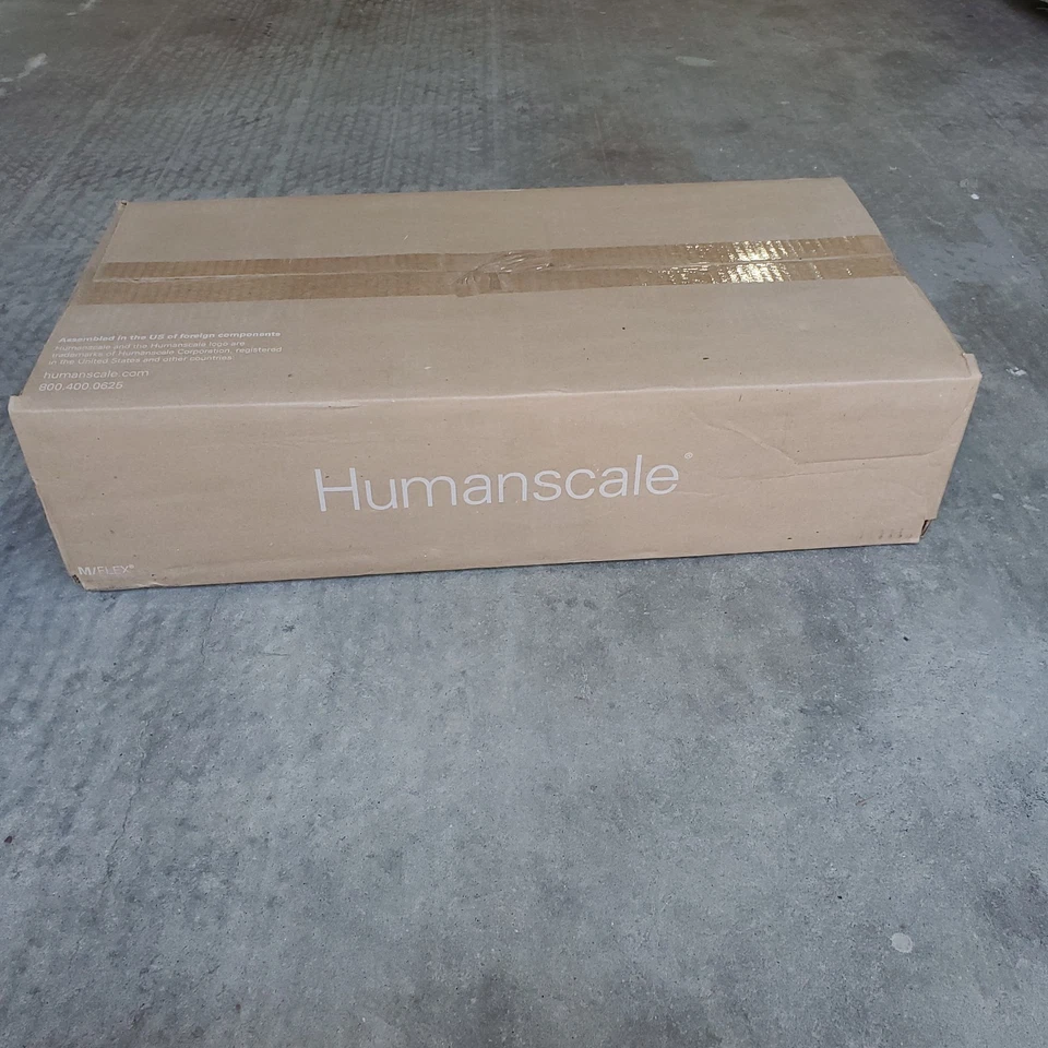 Humanscale MFLEX 8.1 Dual Monitor Arm w. Desk Clamp Mount, Black & Black - Image 4 of 4