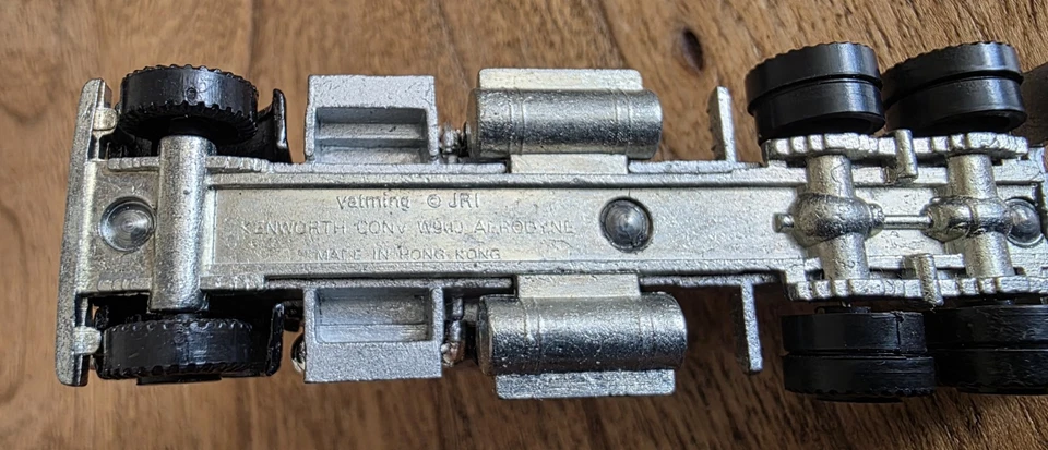 VINTAGE YATMING MATCHBOX SUPERFAST LOT SEMI TRUCKS 1980s KENWORTH VERY CLEAN 🔥 - Image 4 of 4