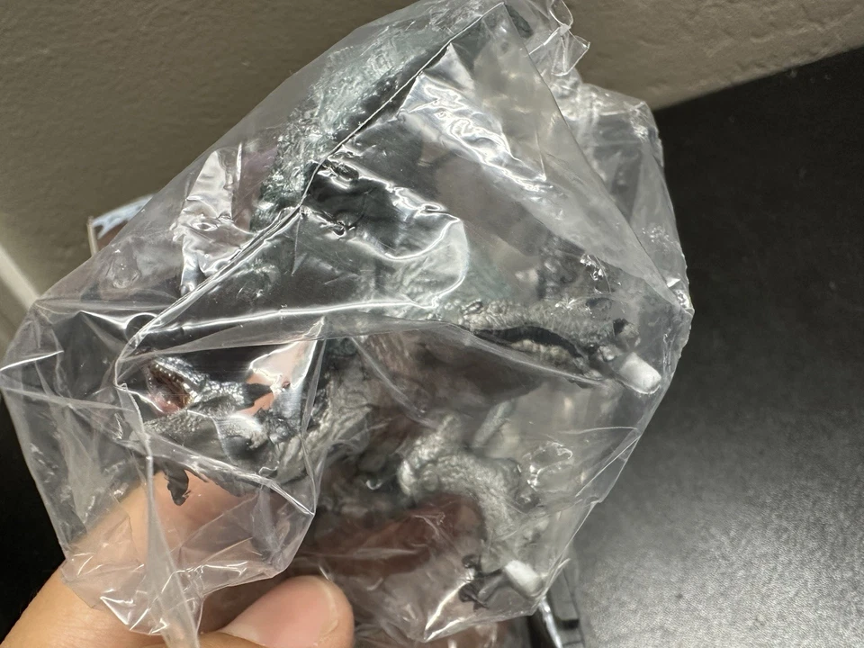 Silver Rathalos Monster Hunter Figura Constructor Caja Ciega Figura Capcom Vol.18 Foto 3 de 3