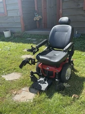 JAZZY600ES Jazzy 600 ES Electric Wheelchair (Pick Up Only)