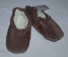 Auden Women  s Faux Fur Slipper Socks Grippers Shearling Lining Size S/M 5-7 NWT