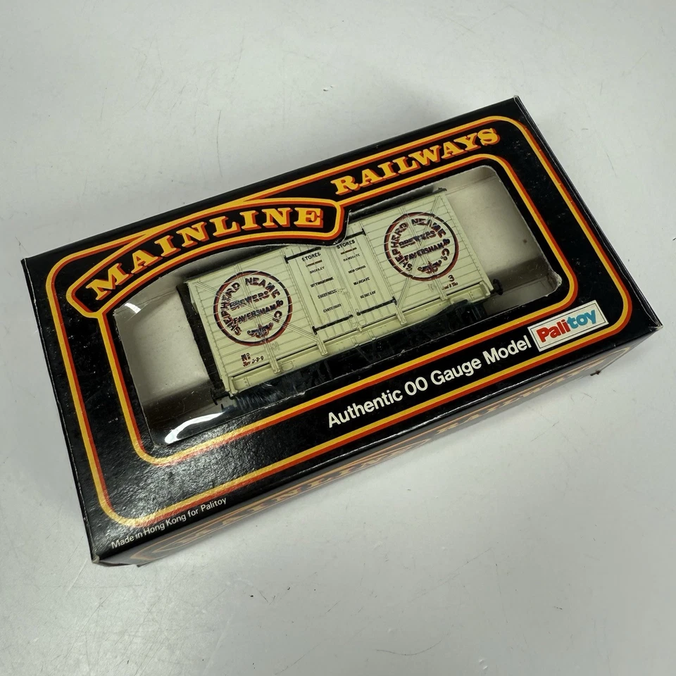 OO Scale Mainline Railways 12 Ton Ventilated Van #3 Shepherd Neame Brewers 37413 - Image 3 of 4