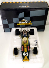 EXOTO 1:18 G. HILL  LOTUS FORD TYPE 49   WORLD CHAMPION 1968 " STP " FIRESTONE "