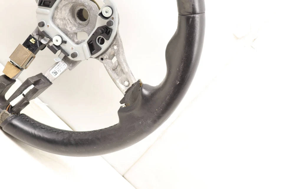 BMW M235I 2014-2016 - Volante deportivo de 3 radios (cuero) 7848339 Foto 3 de 4