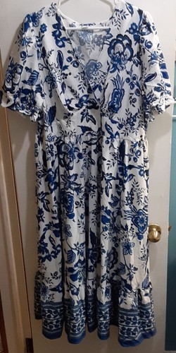 NWOT Puff Sleeve Boho Maxi Blue Floral V-Neck Empire Waist Casual XXL LD2 - Picture 2 of 9