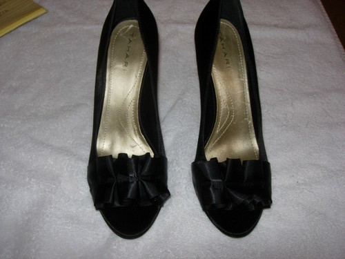 tahari heels