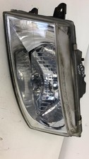 Feu avant (phare) Mitsubishi SPACE WAGON