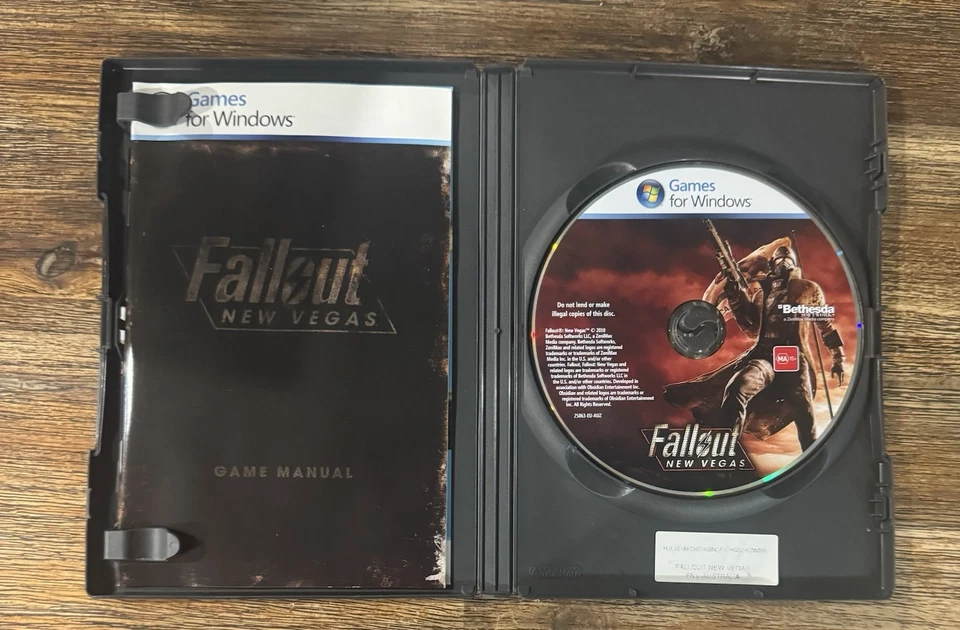 Fallout 3 New Vegas For PC DVD Complete With Manual RPG - Image 4 of 4