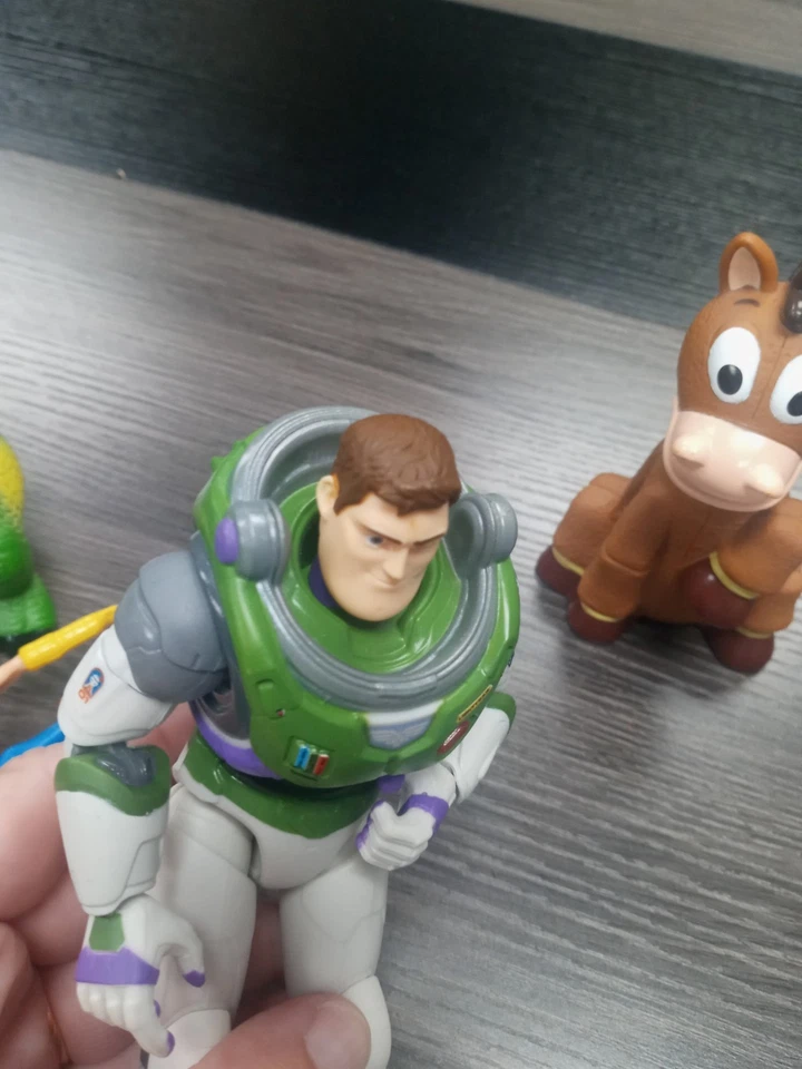 Disney Pixar PVC Plastic Figurines Cake Toppers Figures Play sets Huge Lot 50 - Image 4 of 4