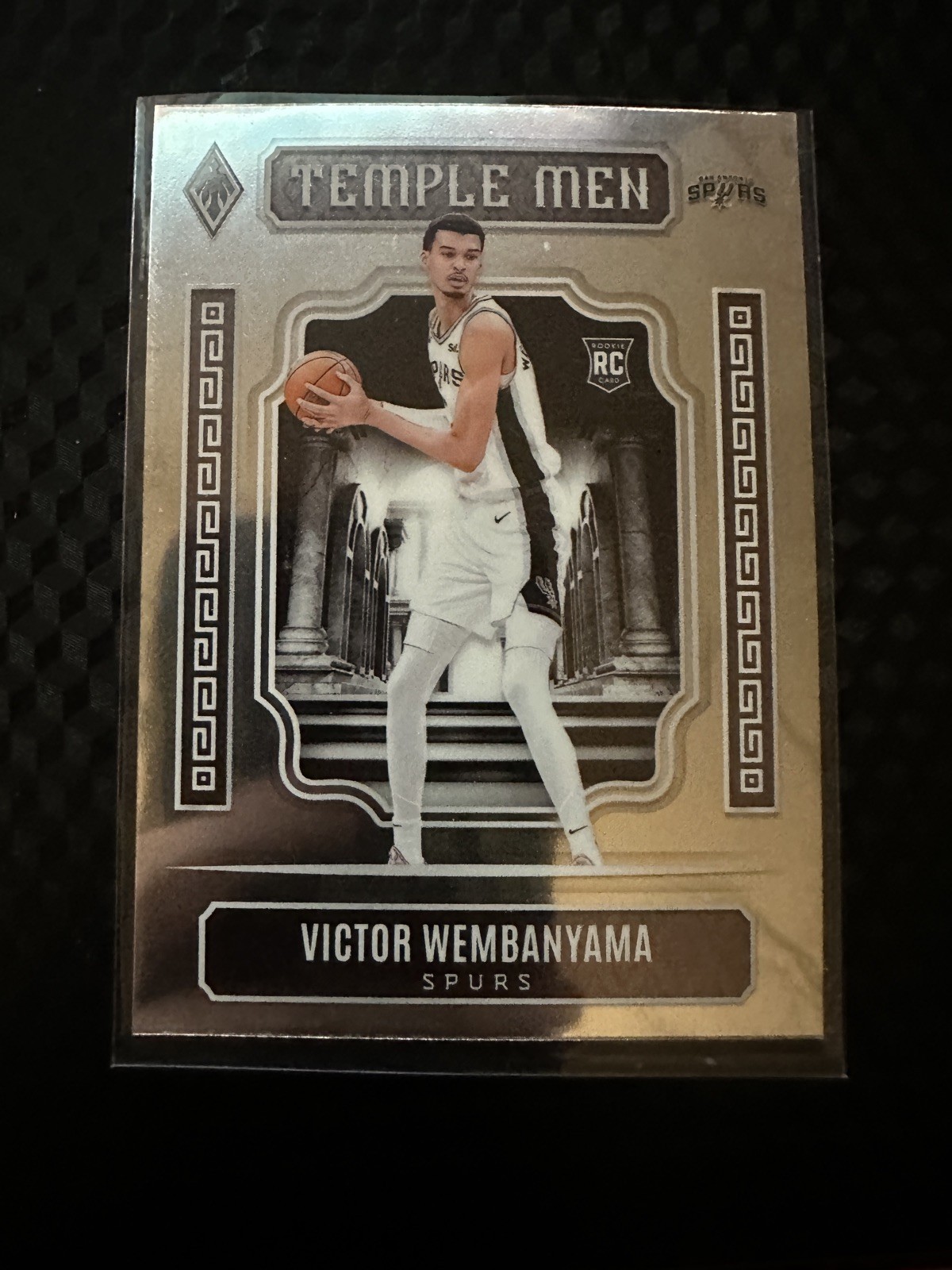 Victor Wembanyama Rookie #7 2023-24 Panini Phoenix Temple Men Silver Prizm Spurs
