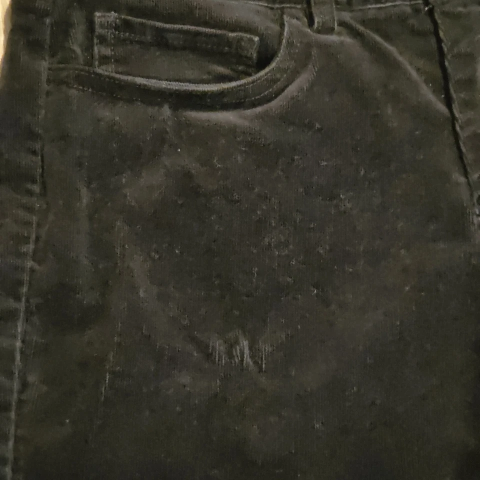 Pantalones Mujer-BROOKS BROTHERS-Pana Negra Elástica Pierna Recta-2 Foto 4 de 4