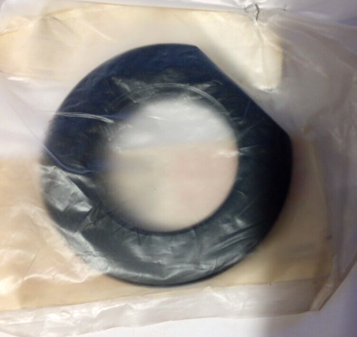 Yamaha FZR750, FZR1000 Grommet NOS 90480-35526 (L-7608) | eBay