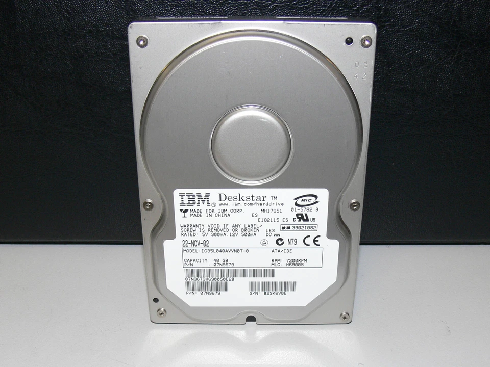 IBM Deskstar IC35L040AVVN07-0 40 GB 3,5 " Inch Ide Pata Hard Drive HDD New - Image 2 of 4