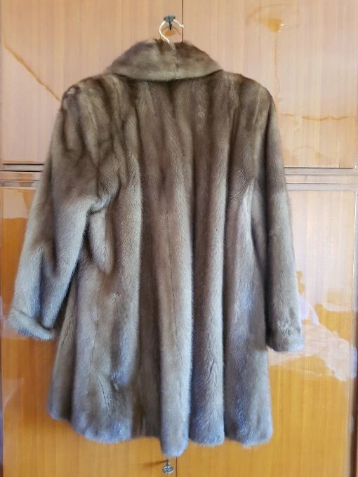 Foto 2 di 14