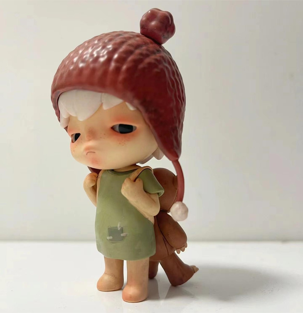 海外限定POP MART hironoフィギュア　ネックレス 海外限定POP MART hironoフィギュア ネックレス