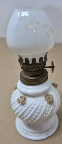 Vintage Oil White Milk Glass Hobnail With Roses Lantern Lamp