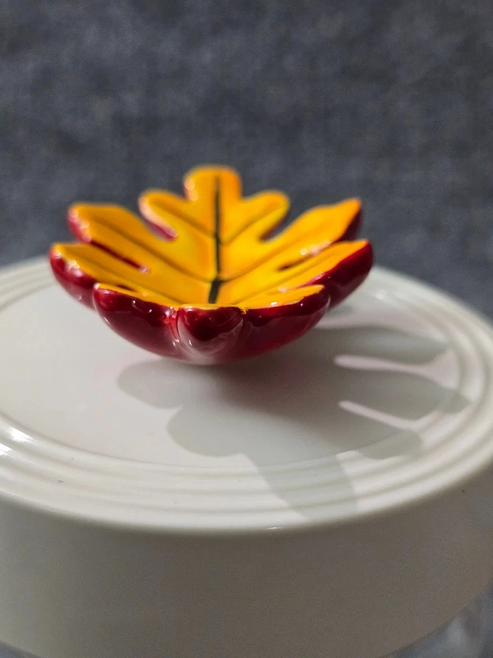 Nora Fleming RETIRED Free Falling A165 Fall Oak Leaf - Image 2 of 4