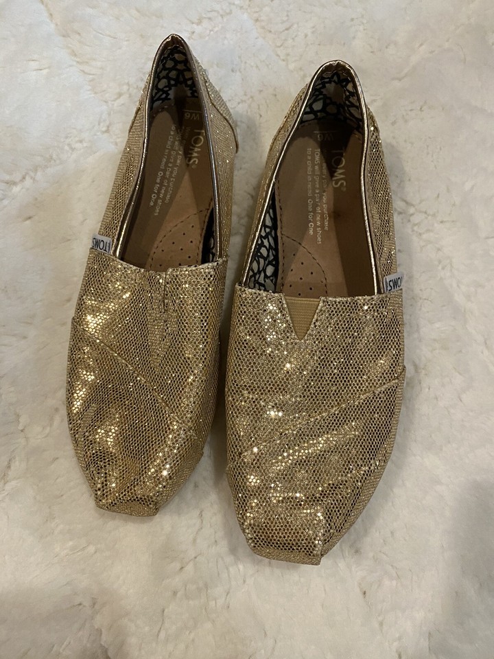 Toms Womens Classic Gold Glitter Slip On Canvas Shoes Size 6W eBay