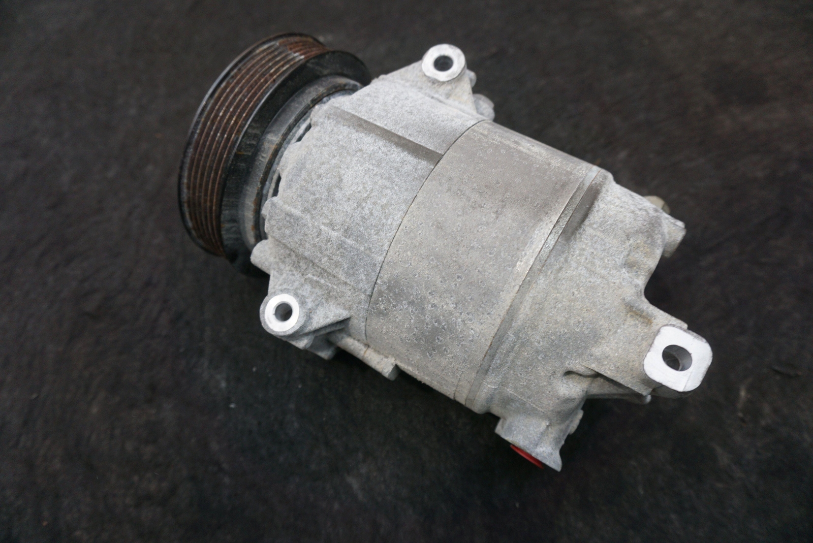 AC Air Conditioning Compressor Assembly OEM 1141067 Ferrari California 2012-14