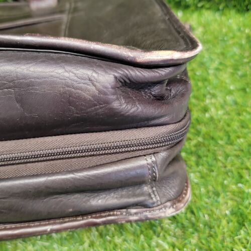 Wilson's Leather Laptop travel Bag Distressed! - Picture 7 of 24
