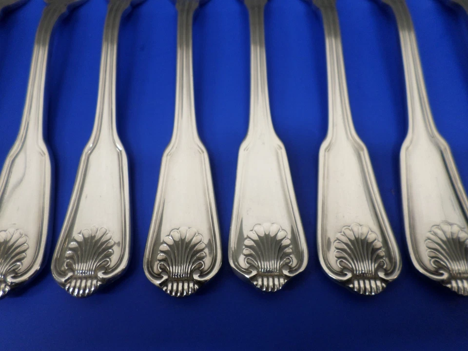 8 - Towle BOSTON SHELL Silverplated Flatware 7 1/2" DINNER FORKS - Image 2 of 4