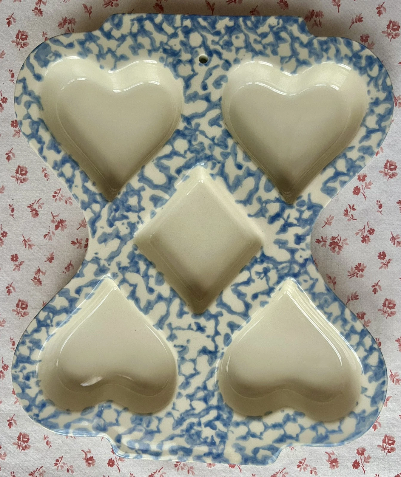 Vintage Friendship Pottery Heart Muffin Pan Blue Spongeware ~ Roseville, OH USA