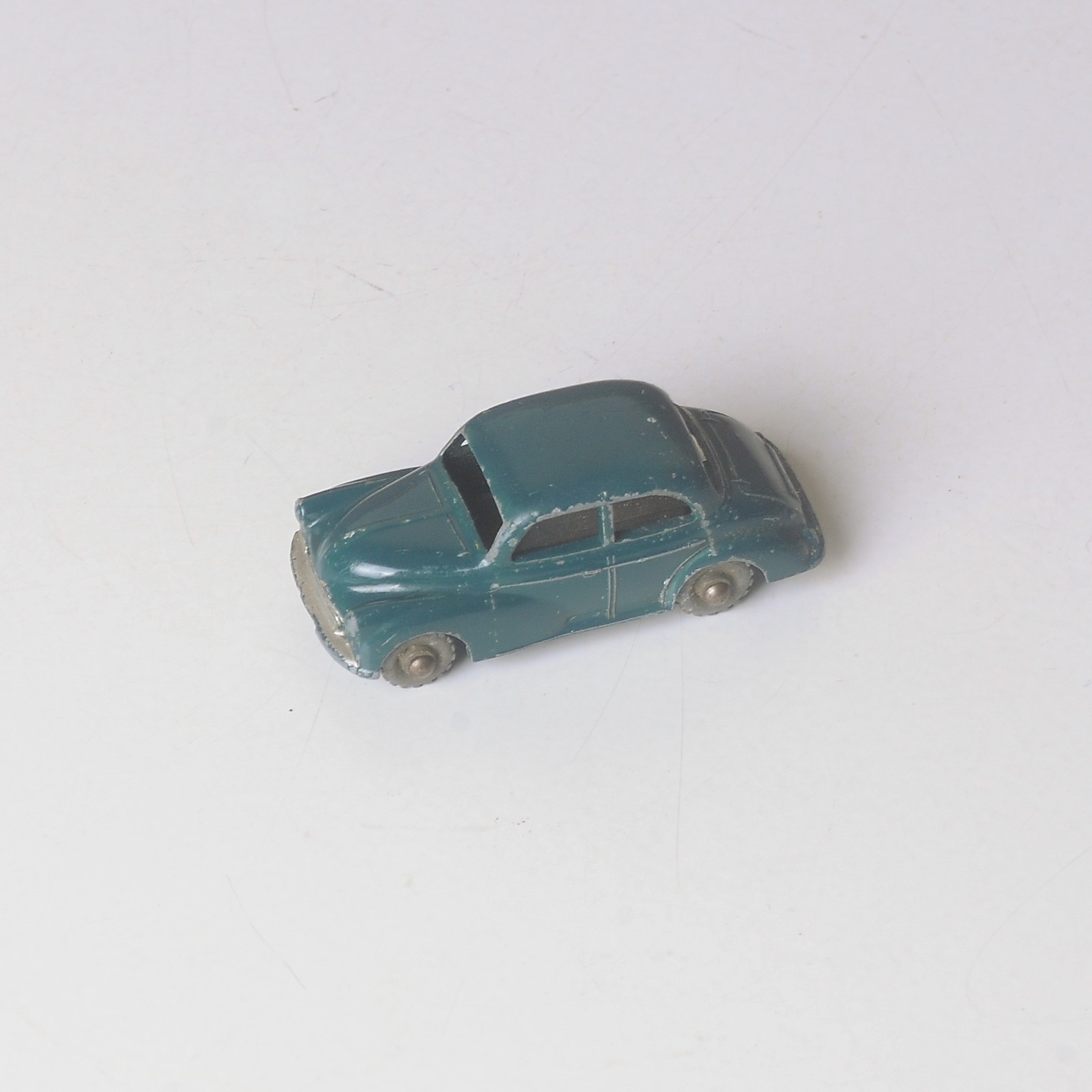 Matchbox 46a, Morris Minor 100 - Free Price Guide & Review
