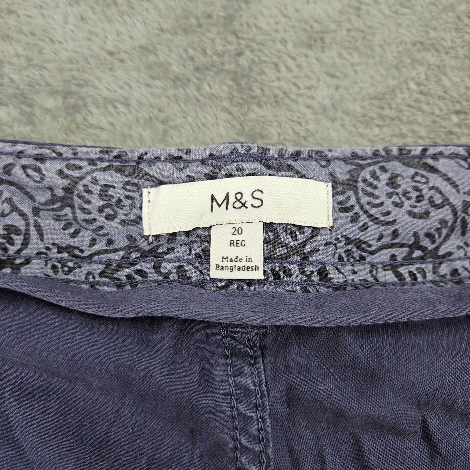 M&S Navy Cargo Cropped Trousers UK 20 Regular Utility Lyocell Cotton image 3