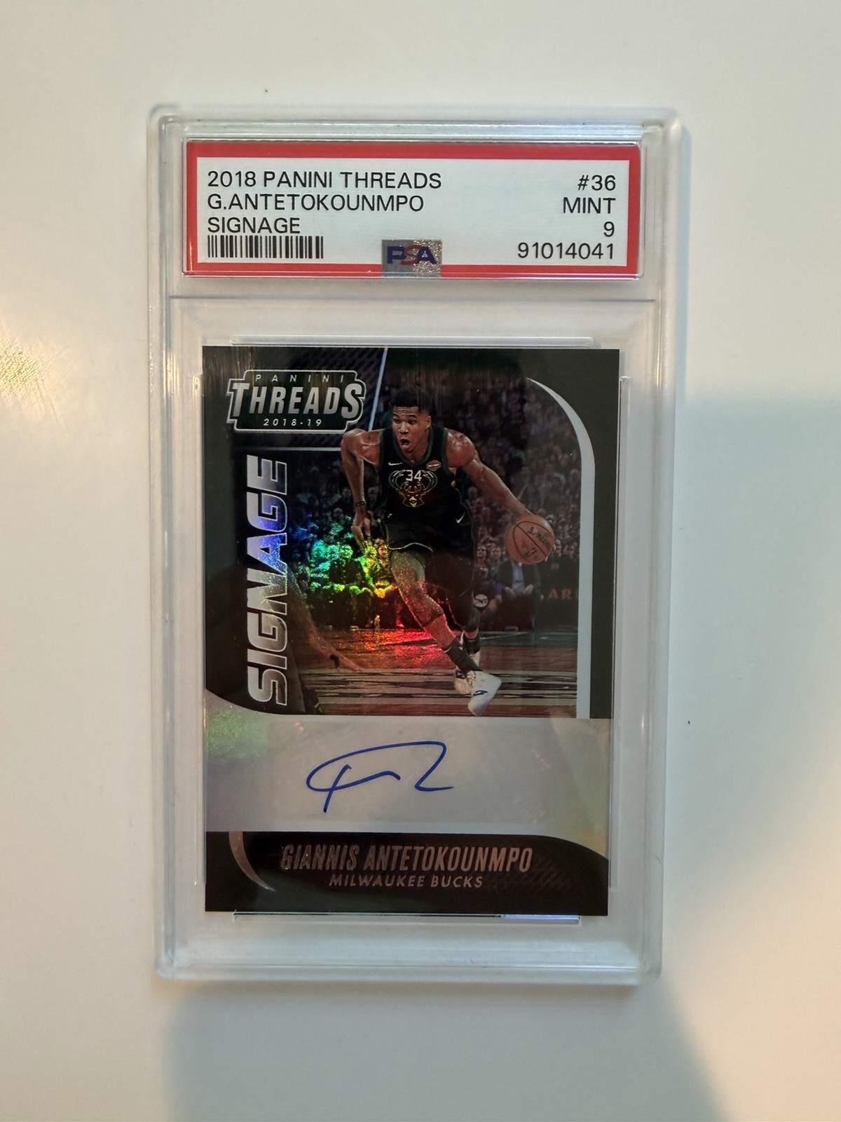 GIANNIS ANTETOKOUNMPO 2018 Panini Threads Signage Autograph PSA Mint 9