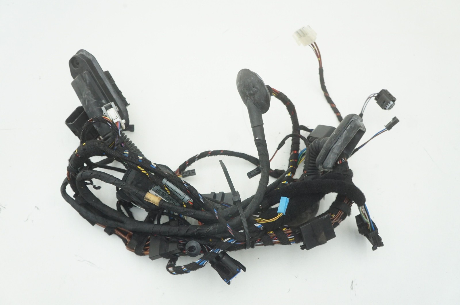 Rear Left Or Right Door Wire Harness OEM 61120022501 Rolls Royce Phantom Vii 06