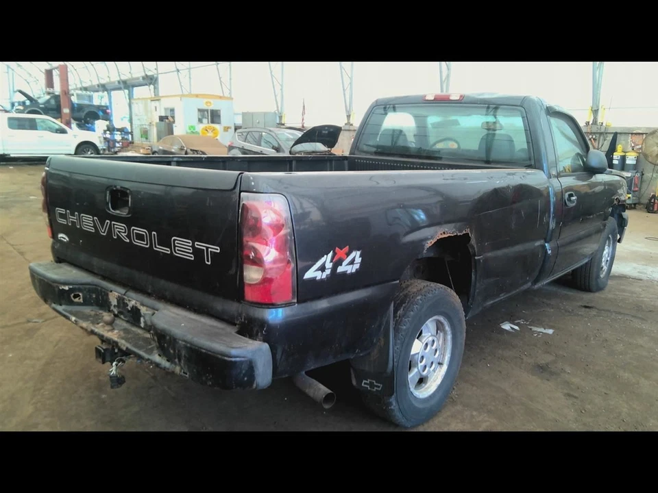 Carrier Front Axle Classic Style Opt GT4 Fits 99-07 SIERRA 1500 PICKUP 6749859 Foto 4 de 4