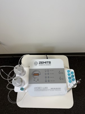 Zemits HydroLuxx HydroFacial Esthetician Machine HydraFacial, OxyGeneo Device