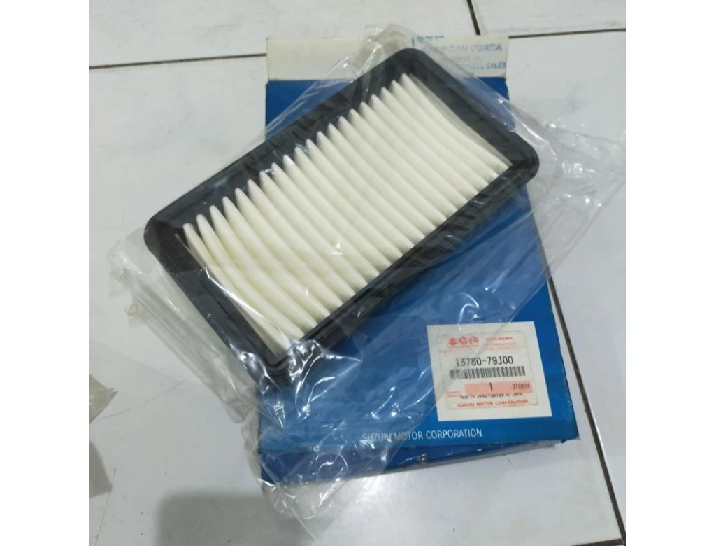 13780-79J00 Genuine Air Filter Element Fits For Suzuki SX4 1.6 13