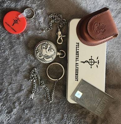 Fullmetal Alchemist Limited Edition Edward Elric Pocket Watch Set with Keychains