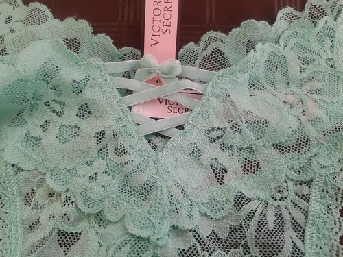 Victoria's Secret Thong Panty The Lacie Taglia Extra Large - Come Nuovo - Nuovo Con Etichette - Foto 7 di 10