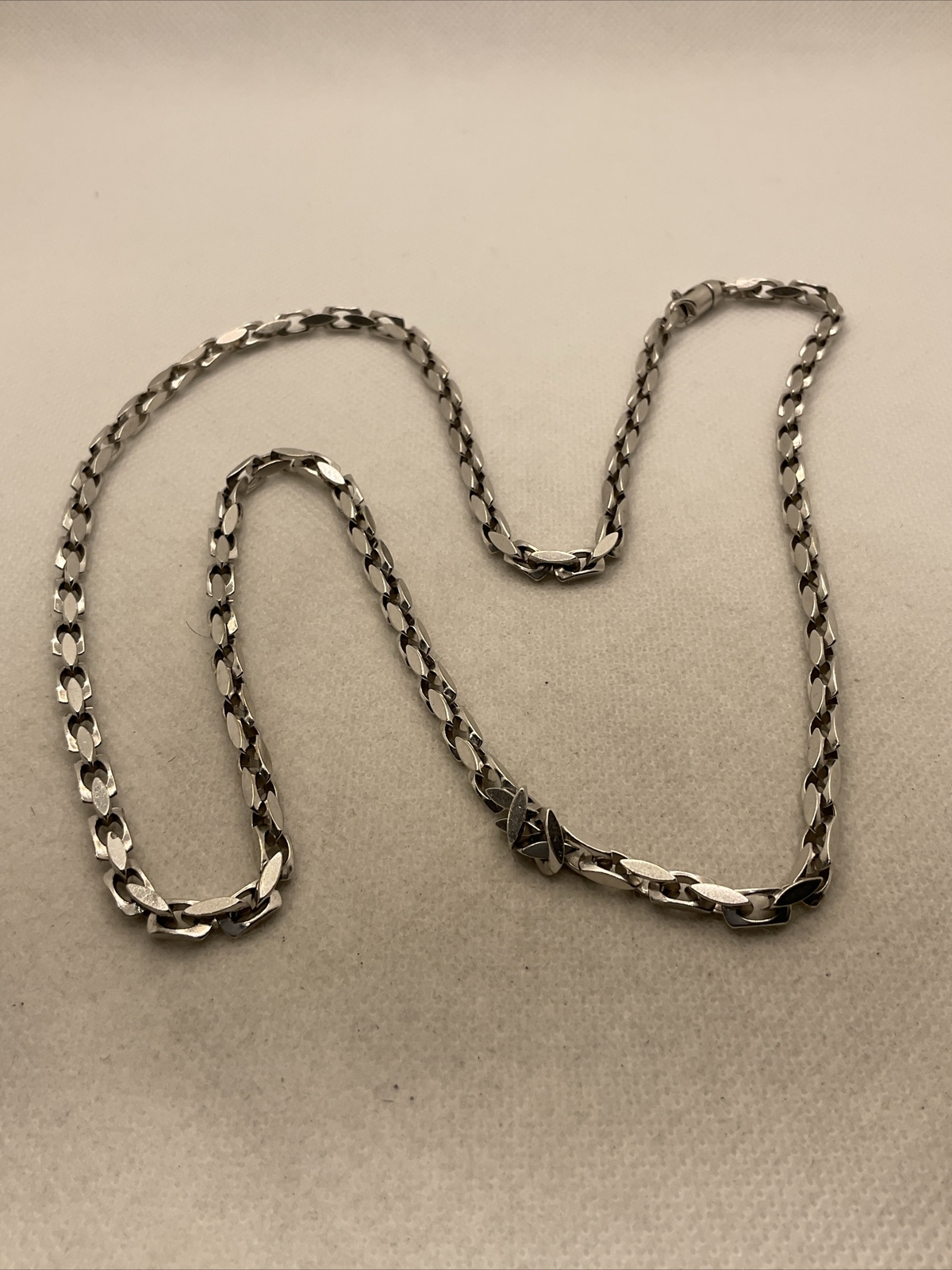 IMPRESSIVE MASSIVE Solid 12K White Gold Link Chai… - image 6