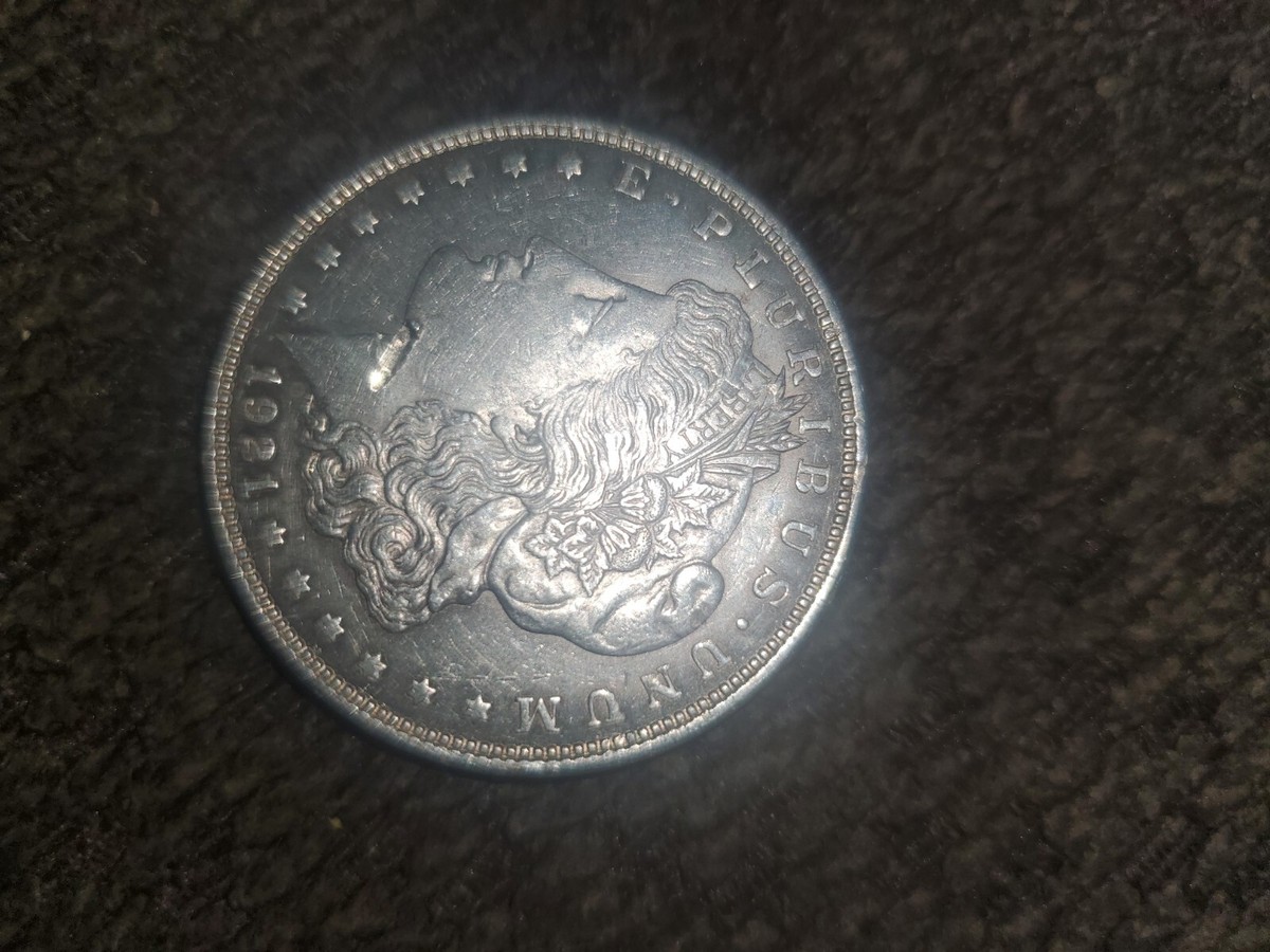 1878 No Mint Mark Morgan Silver Dollar (7 Tail Feathers with