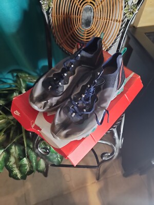 Size 14 - Nike React Element 87 Neptune Green 2018