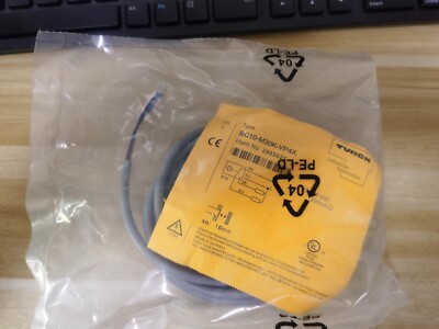 New TURCK BC10-M30K-VP4X Proximity switch  *TT