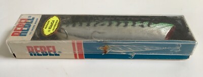 Vintage Rebel Wind-cheater popper Lure WBP- 8414 Popper Green