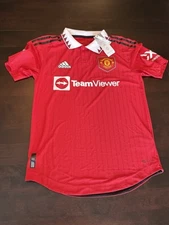 Adias Adult Size Small Manchester United Shirt