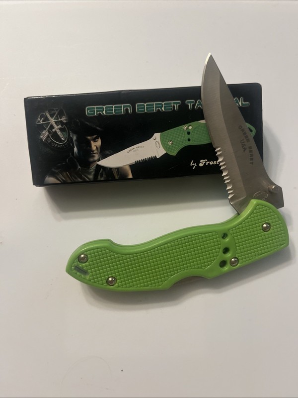 Green Beret 4 1/2" Folding Lockback Thumb Stud Etched SS Blade Lite Green Handle