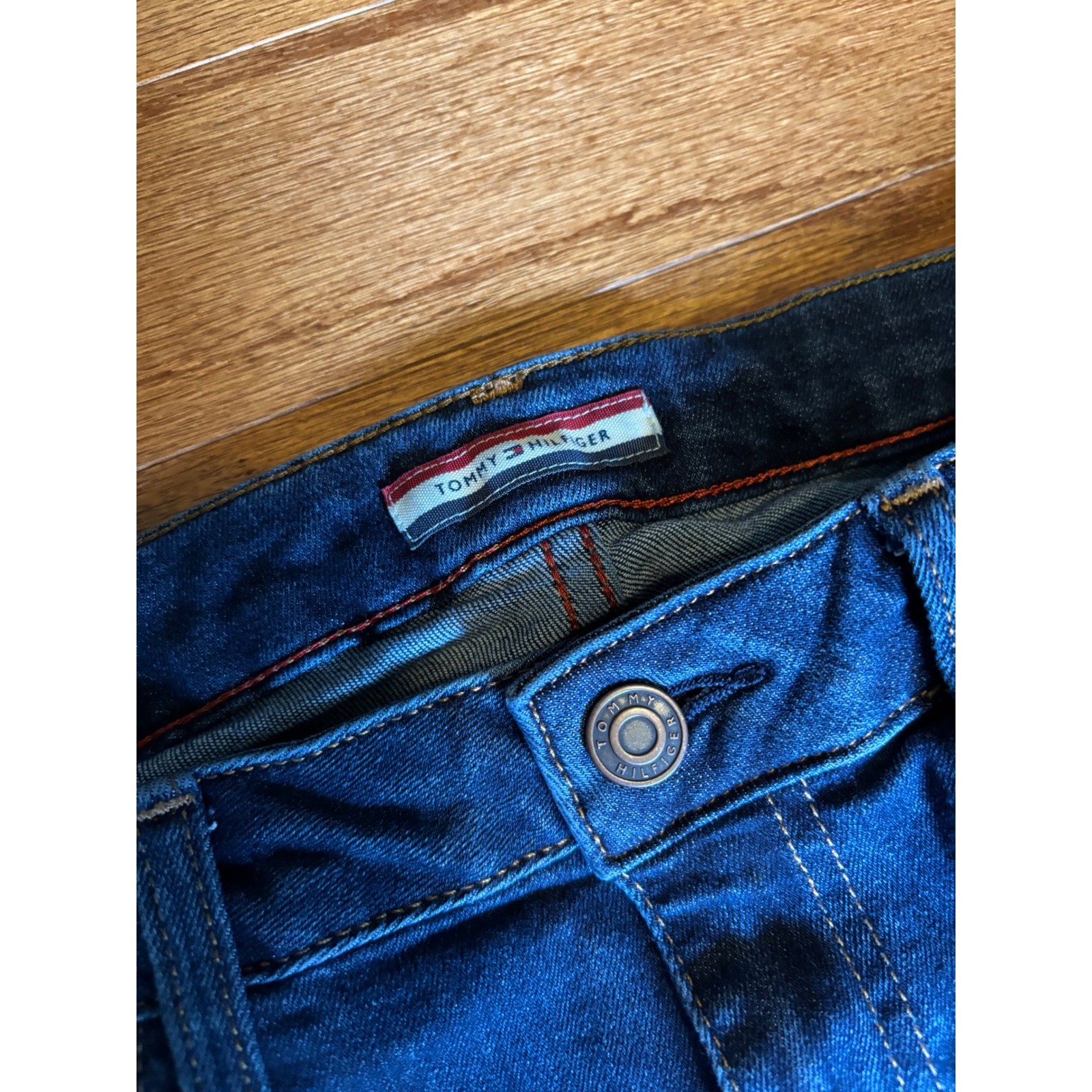 Tommy Hilfiger Distressed Legging Jeans Size 6 image 9