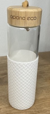 Apana Eco Glass Water Bottle With White Silicone Sleeve Bamboo Wood Top 19oz