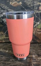 Vaso YETI Rambler 30 oz tapa deslizante magnética coral/melocotón CT