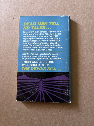 THE DEVIL'S SEA by Elizabeth Nichols 1975 Award paperback BERMUDA TRIANGLE - Picture 2 of 3