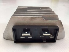 Régulateur De Tension Avec Lumière Espion 12V 18A Moteur Lombardini Ruggerini