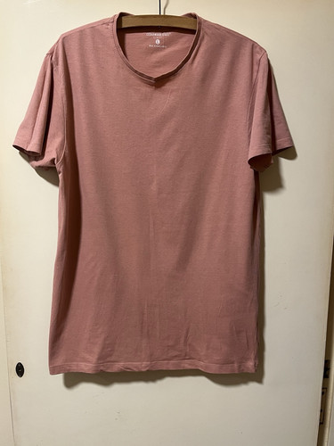 CEDAR WOOD STATE Men’s T-Shirt Slim Fit UK Size Large Pink Excellent Condition - Picture 1 of 5